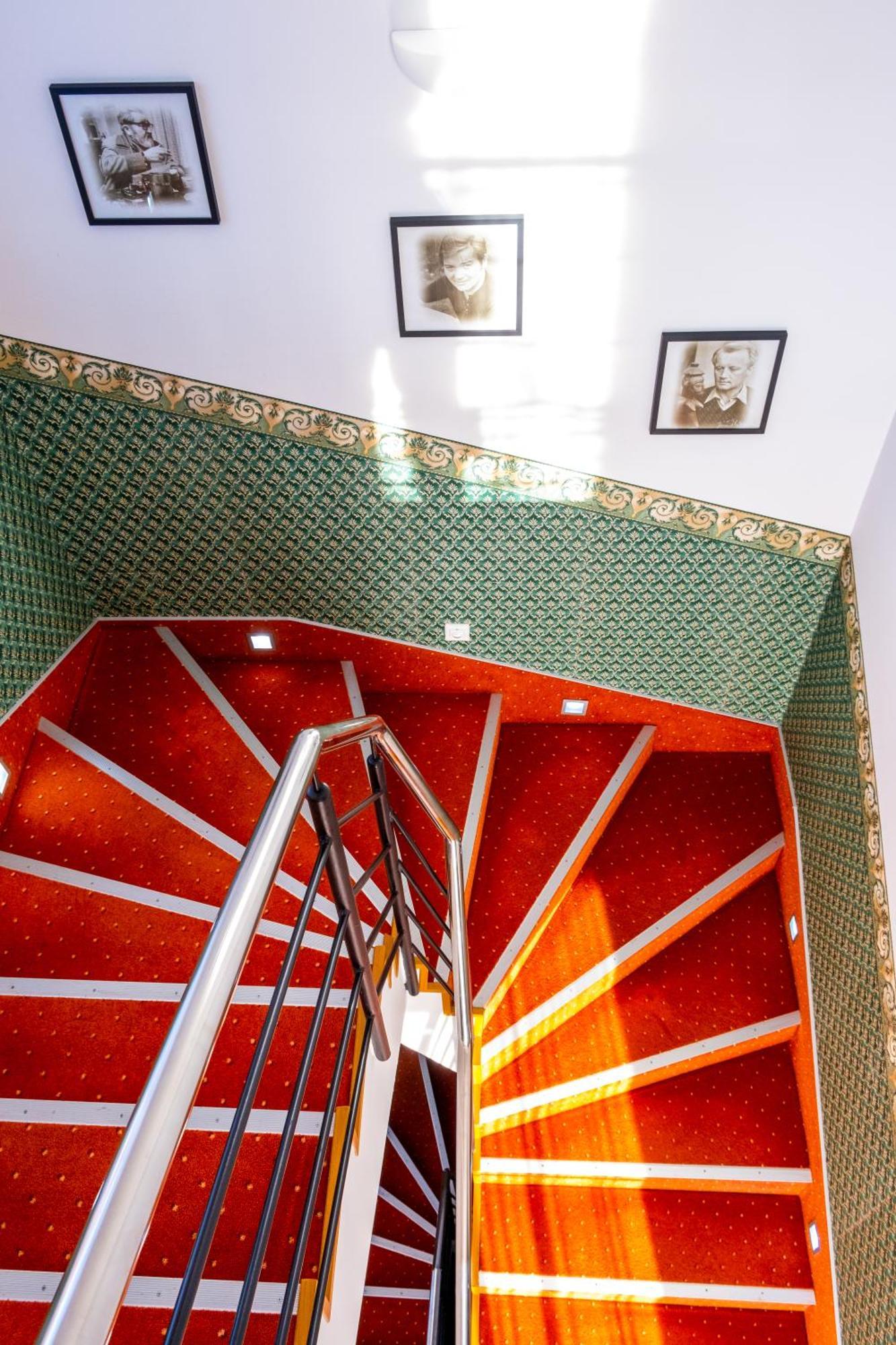 Hotel Tommy Wellness & Spa Náchod Dış mekan fotoğraf