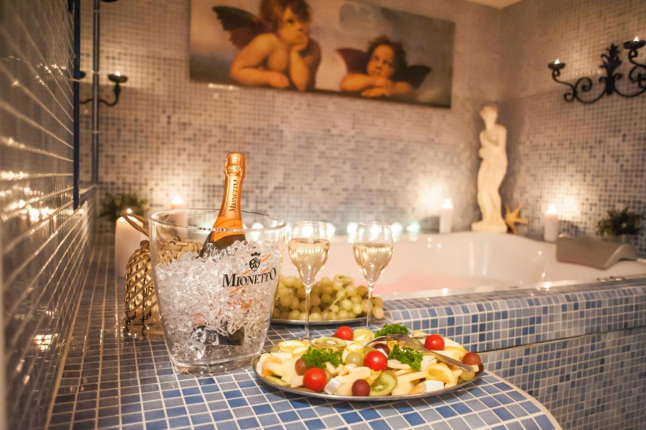Hotel Tommy Wellness & Spa Náchod Dış mekan fotoğraf